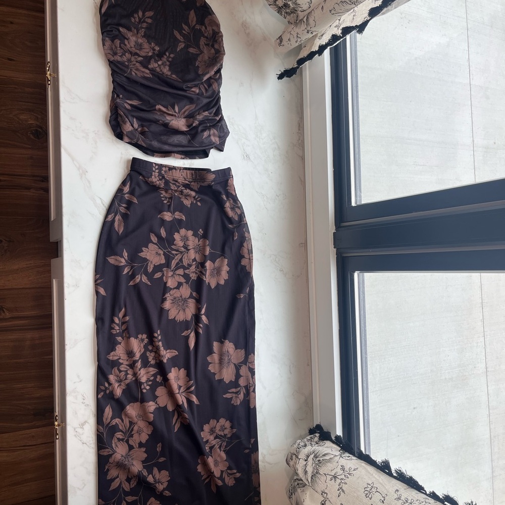Showpo Black and Brown Floral Skirt Set
